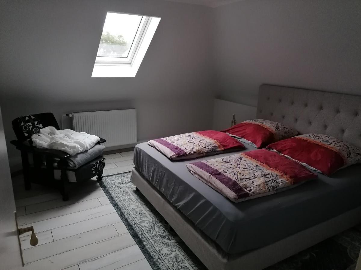 Haus Lupo Am Kanal Castrop-Rauxel Eksteriør billede